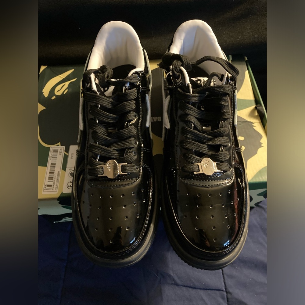 A Bathing Ape Black and White Patent Leather Bape Sta Low #2 M2 Size: Men’s 8 US